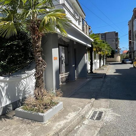 Las Palmas Guesthouse Shkodër Eksteriør billede