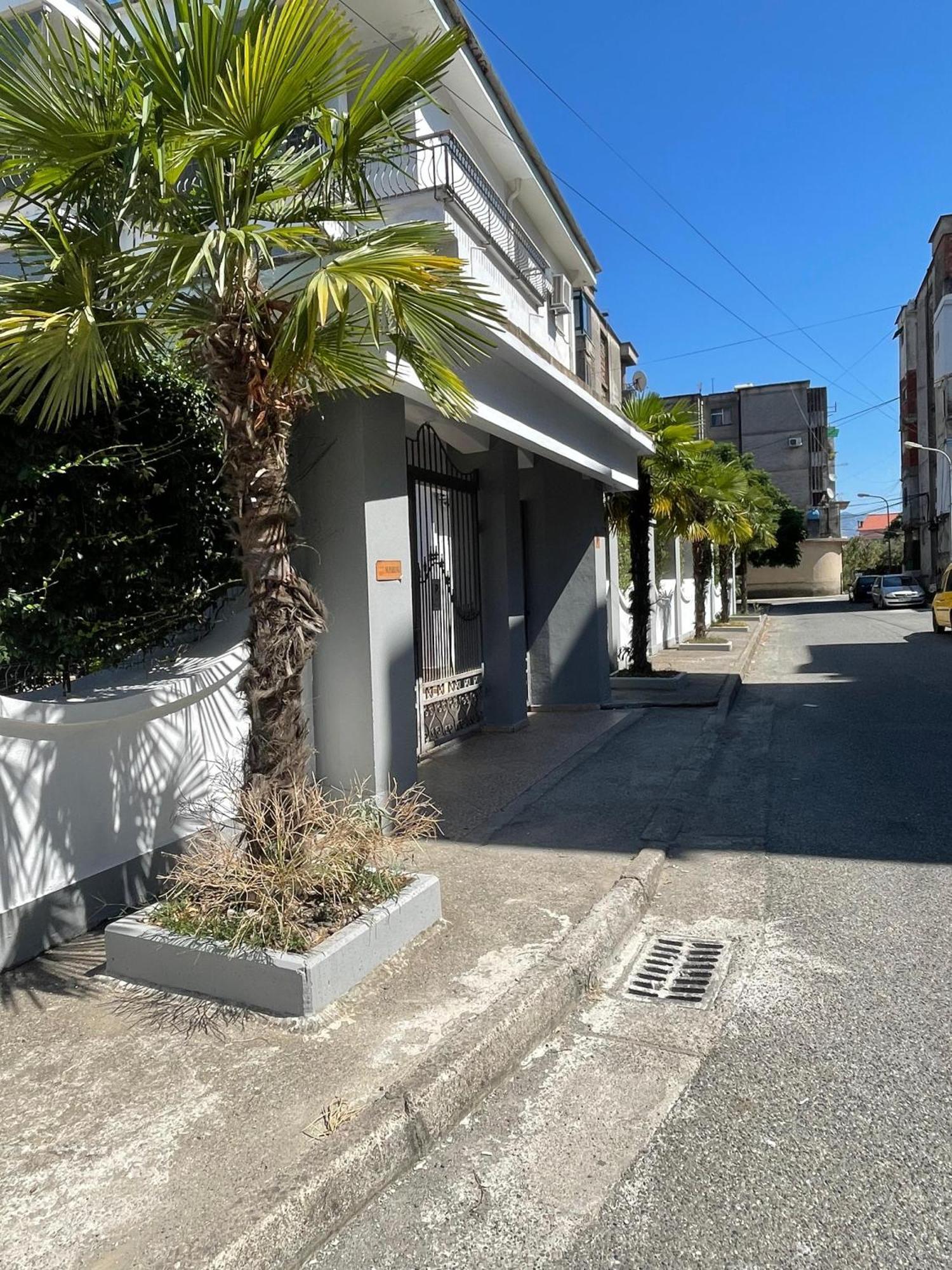 Las Palmas Guesthouse Shkodër Eksteriør billede